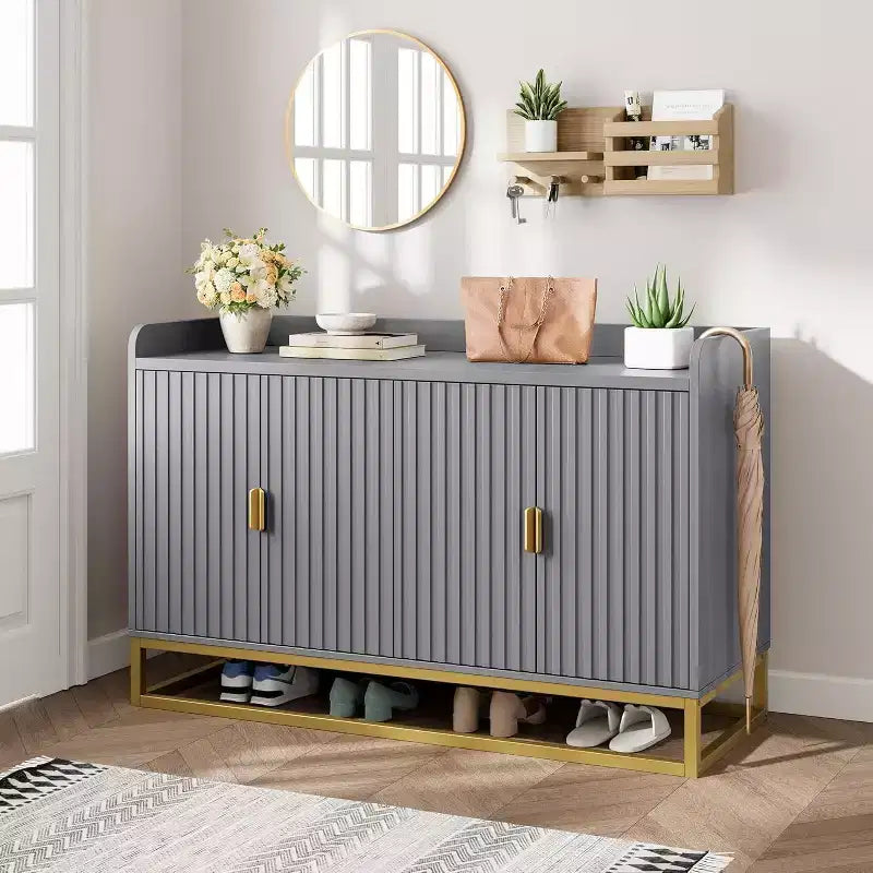 Armoire latérale encastrée avec espace de rangement