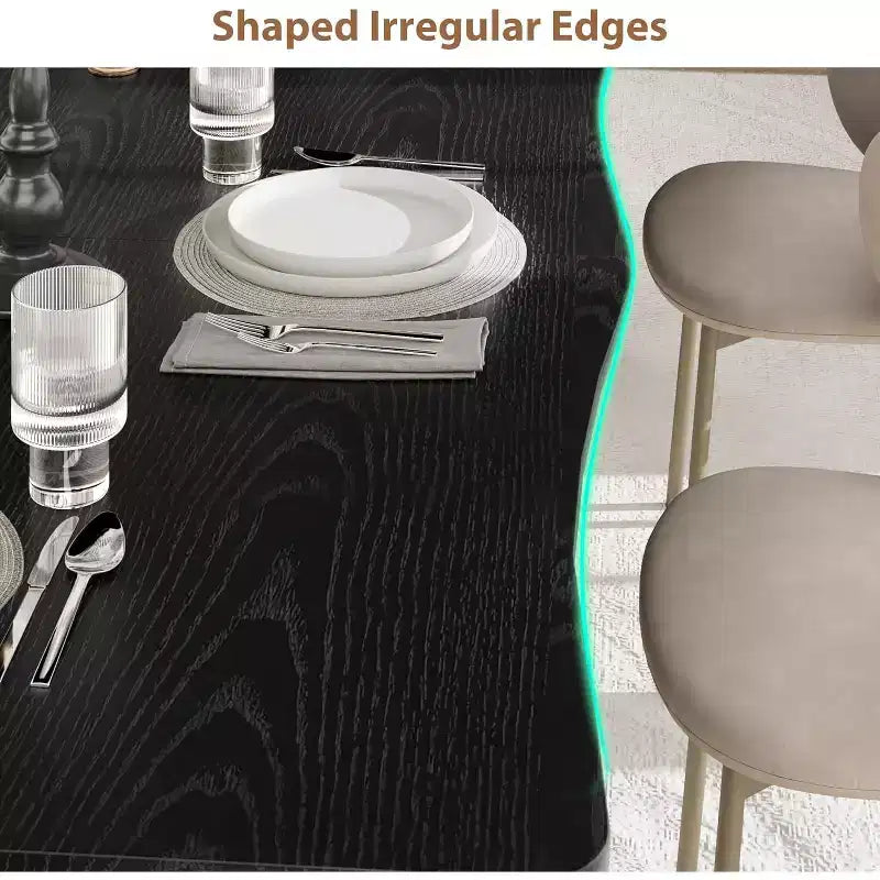 Table à manger avec bord irrégulier ondulé