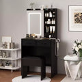 Une coiffeuse avec un tabouret