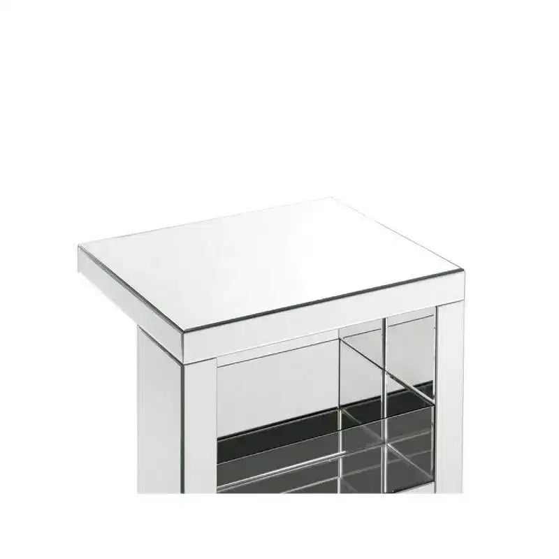 Table décorative miroir en forme de C ; argentée