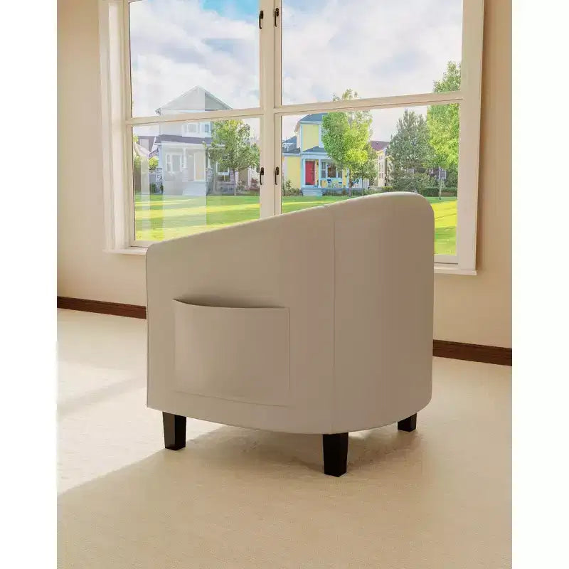 Fauteuils de salon en similicuir et sièges baquets avec assise moelleuse