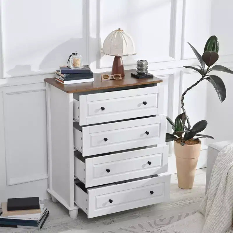 Commode de rangement blanche ; 4 tiroirs avec poignées brossées