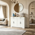 Buffet de style campagnard ; 2 tiroirs, 4 portes